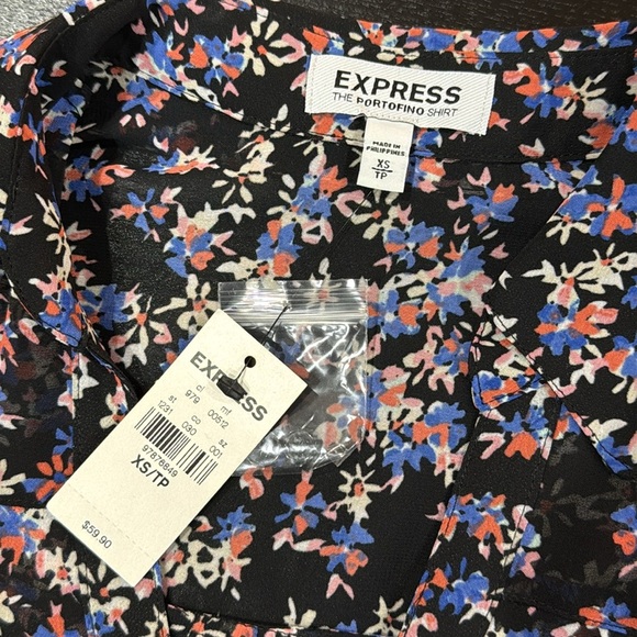 Express Sheer Floral Long Sleeve Collared Button-Up Top  with Sleeve Tabs - XS - Picture 9 of 11